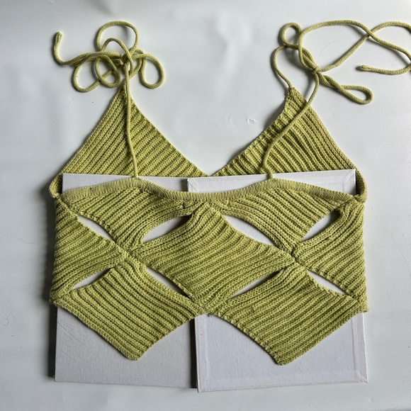 Green crochet style top - Picture 2 of 3